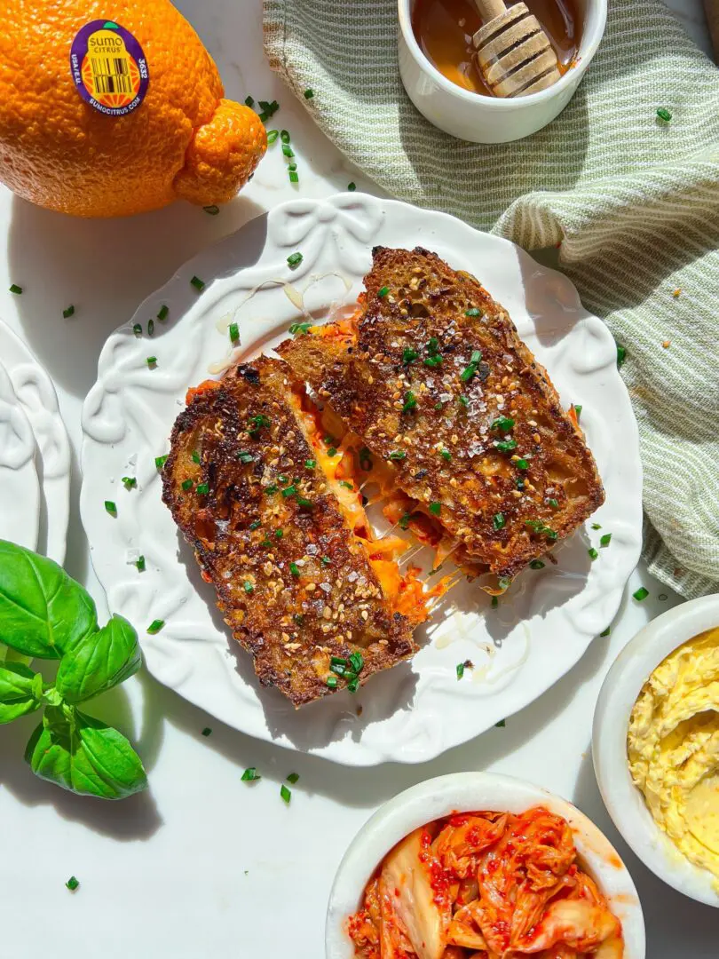sumo-citrus-kimchi-grilled-cheese